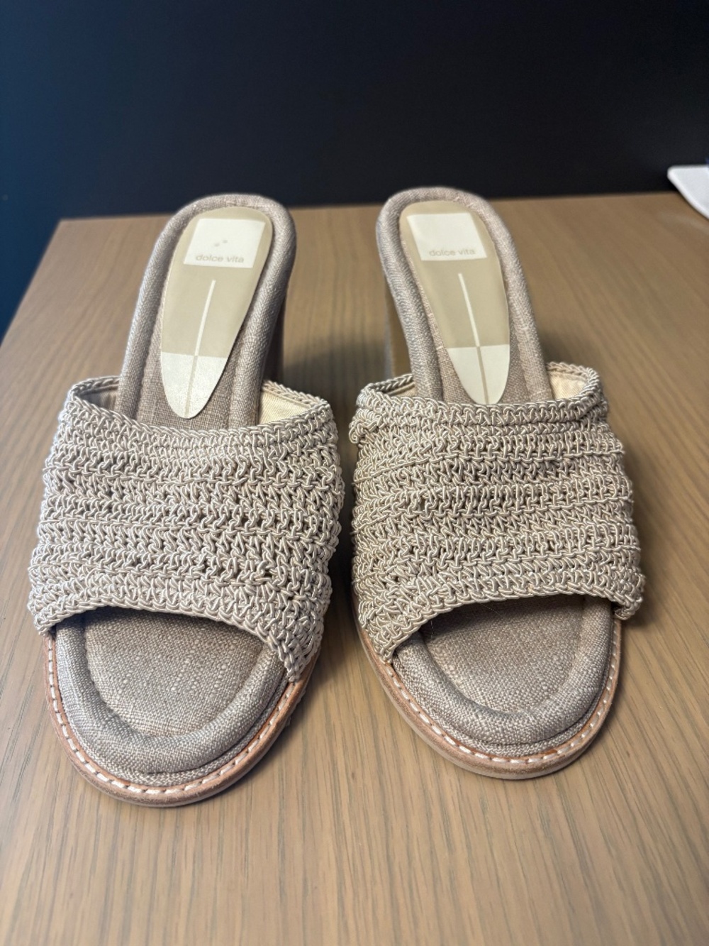 Dolce Vita Gwan Woven Sandal
